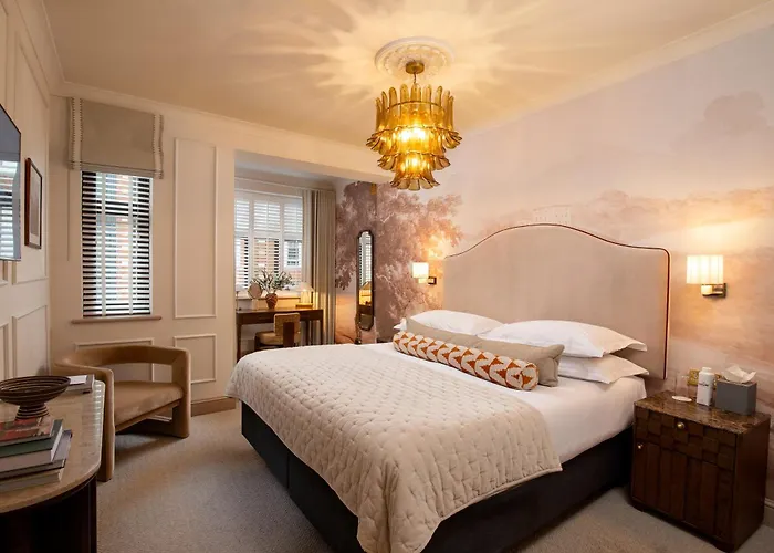The Capital Hotel, Apartments & Townhouse - Small Luxury Hotels Of The World Londra